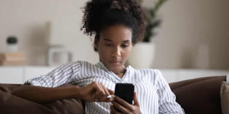 Como identificar golpes que usam o nome da Cora?