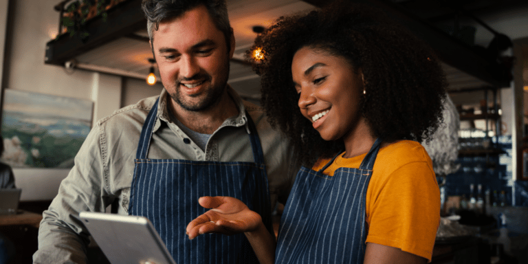 empreendedores conversando sobre capital circulante liquido