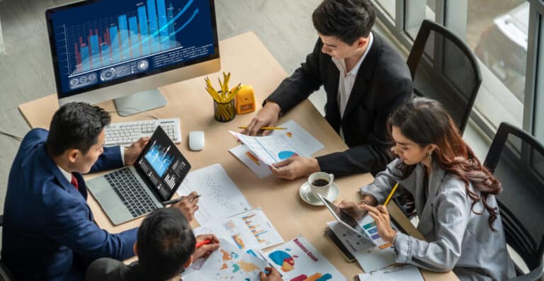 Como economizar dinheiro na empresa: 13 dicas práticas